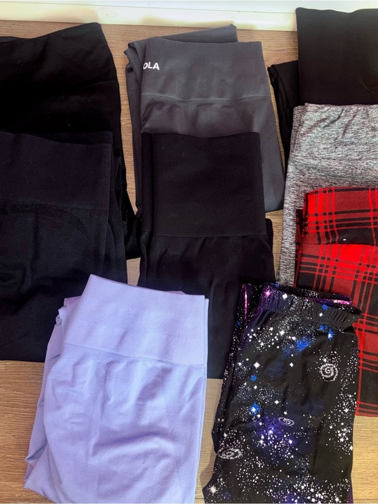 Aurola Pants - Ladies tummy control & butt scrunch legging bundle Size XL- lot of 9